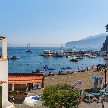 Estate4Home - Leucosia Sorrento Exterior photo